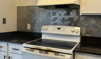 9 Saint Joseph'S Ter 2A, Albany, NY 12210