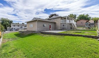1104 Leslie Ln, Benton City, WA 99320