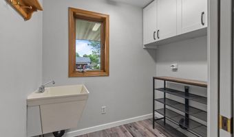 54 OPPORTUNITY Way, Appleton, WI 54915
