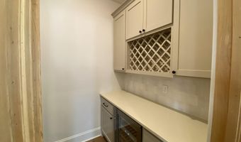 2110 Belfleur St, Baton Rouge, LA 70808