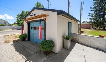 3200 E Rawson St, Ammon, ID 83406