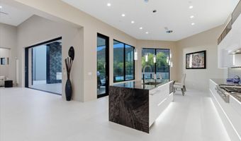 6816 E Stagecoach Pass, Carefree, AZ 85377