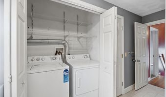 105 Park Ave, Cranston, RI 02905