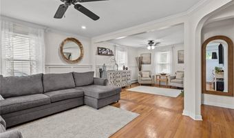 33 Fairhaven Rd, Cumberland, RI 02864