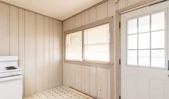331 W 15th St, Auburn, IN 46706