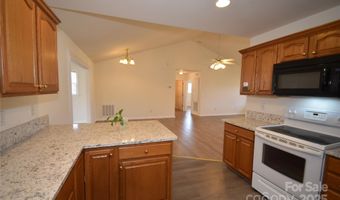 2702 Plantation Way, Albemarle, NC 28001