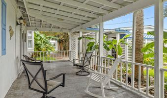 319 Old Causeway Rd, Atlantic Beach, NC 28512