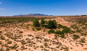 500 E Foundation Five Rd, Benson, AZ 85602