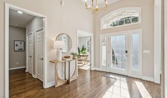 210 Old Plantation Dr W, Beaufort, SC 29907