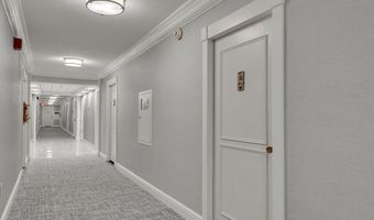 9 Hawthorne Pl 5K, Boston, MA 02114