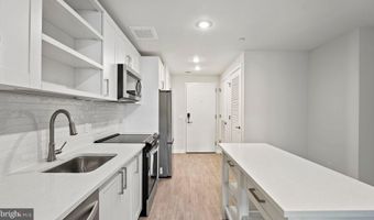 4000 WISCONSIN Ave NW 2B-4K-254, Washington, DC 20016