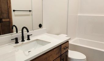 504 Brian, Ava, MO 65608