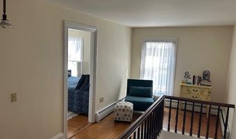 41 Grove St, Belfast, ME 04915
