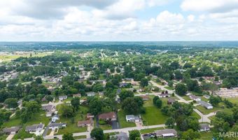 1907 Lone Pine Dr, Arnold, MO 63010