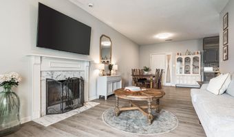 129 CAMBRIDGE POINTE Dr, Alabaster, AL 35007