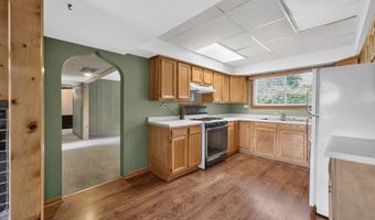 725 7th Ave, Addison, IL 60101