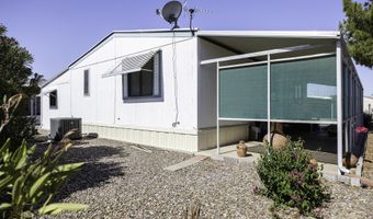 450 W SUNWEST Dr 18, Casa Grande, AZ 85122