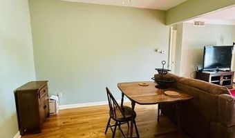 1209 Island Dr 204, Ann Arbor, MI 48105