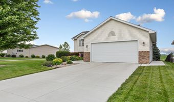 1006 24th Ave NW, Austin, MN 55912