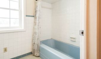 1402 W 12th St, Alma, GA 31510