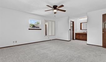 4040 Sheridan Rd, Bartlesville, OK 74006