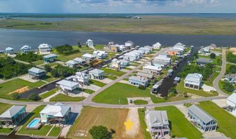 11130 Tahiti St, Bay St. Louis, MS 39520
