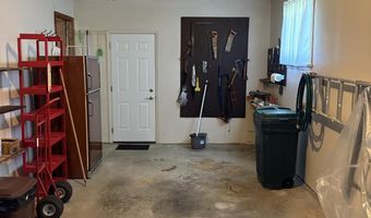 408 Hillview Dr, Aurora, IN 47001