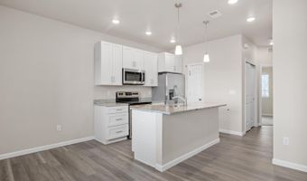 1621 RICHARD MARTIN Dr, Cheyenne, WY 82007