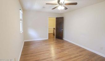 809 Houndslake Dr, Aiken, SC 29803