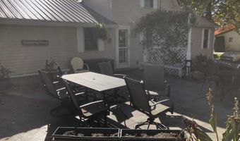 313 E 3rd St, Arthur, IA 51431