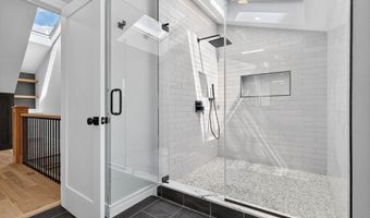 28 Amsden St 28, Arlington, MA 02474