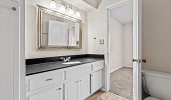 930 P SW St, Ardmore, OK 73401