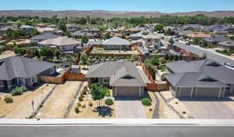 2203 Windrow Dr, Fernley, NV 89408