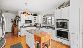 851 Jordan Rd, Autryville, NC 28318