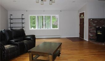 42 Ledge Rd, Coventry, RI 02816