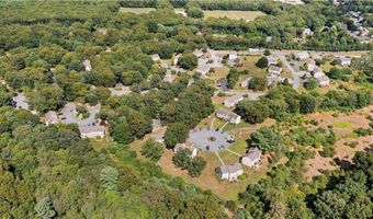 37 Niblick Cir, Coventry, RI 02816
