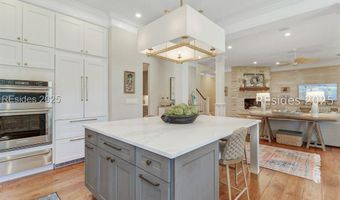 5 Berkeley Ct, Bluffton, SC 29910