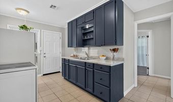 305 SE Avondale Ave, Bartlesville, OK 74006