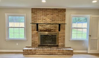 618 S Carney St, Atmore, AL 36502