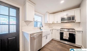213 N Peach St, Allentown, PA 18102