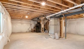 22292 E 38th Pl, Aurora, CO 80019