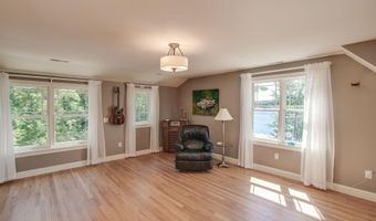 11 Clark Island Rd, Amherst, NH 03031