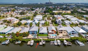 562 BIMINI BAY Blvd, Apollo Beach, FL 33572