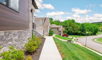 3354 Hawks Creek Dr, Apison, TN 37302