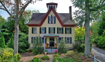 40 N Shore Rd, Absecon, NJ 08201