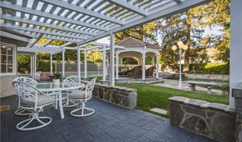 30220 Walford Ct, Agoura Hills, CA 91301