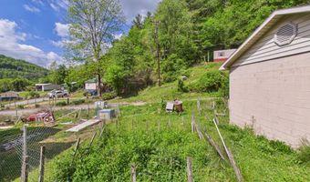 204 Greencamp Rd, Arjay, KY 40902