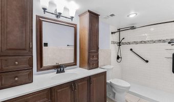 307 YOAKUM Pkwy 1718, Alexandria, VA 22304