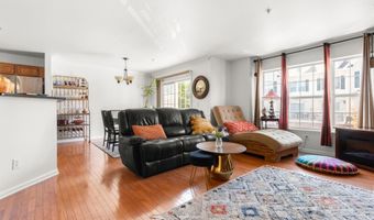 6 ELCO Ct, Bayonne, NJ 07002