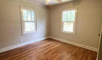 1693 Vine St, Biloxi, MS 39531